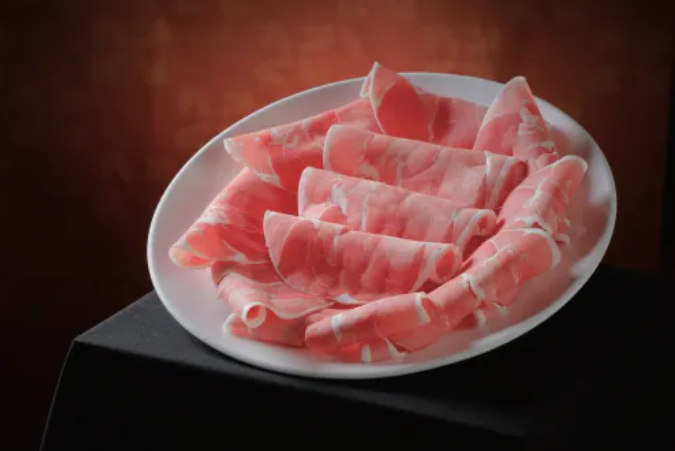 采購商追著簽單的牛羊肉到底有多香？呼倫貝爾農(nóng)墾邀您9月F2C中食展?(廣州)見！